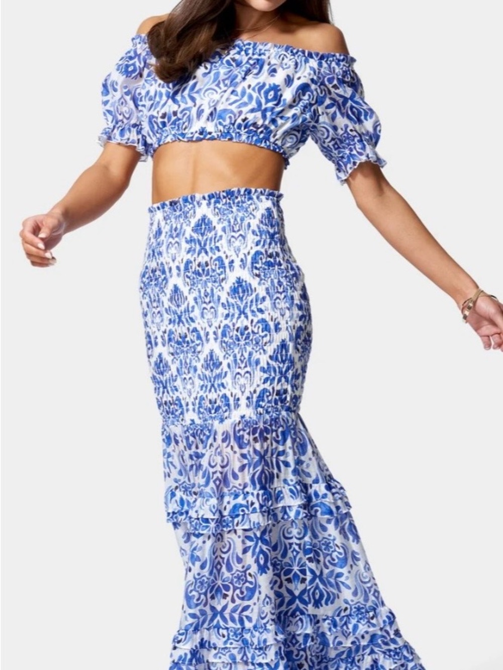 Bebe RUCHED BUBBLE TOP AND SMOCKED MAXI SKIRT WOVEN SET Blue And White 10 Medium - Picture 2 of 16